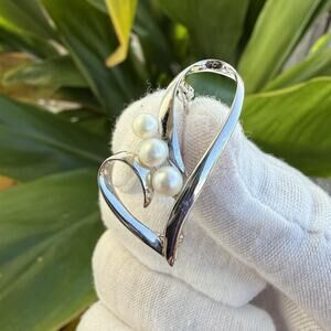 Mikimoto Heart Pearl Brooch Silver 925 Brooch Akoya Pearl